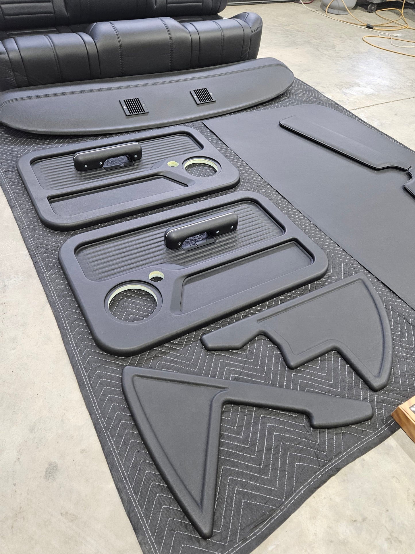 Signature Ford F-series Complete Interior 1968 - 1972