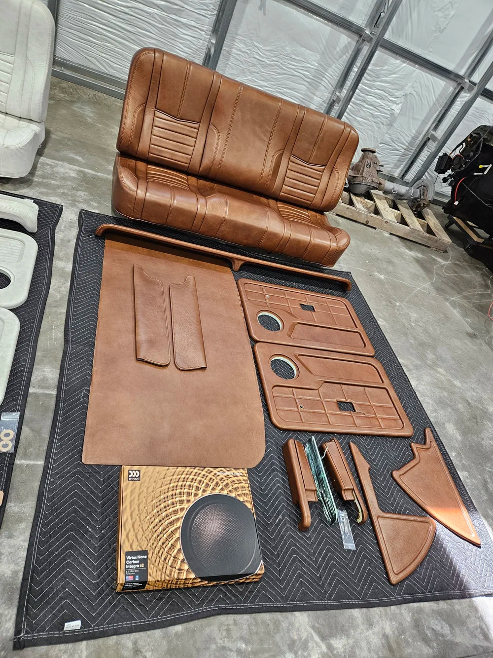 Signature '73-'79 Ford F-series complete interior kit